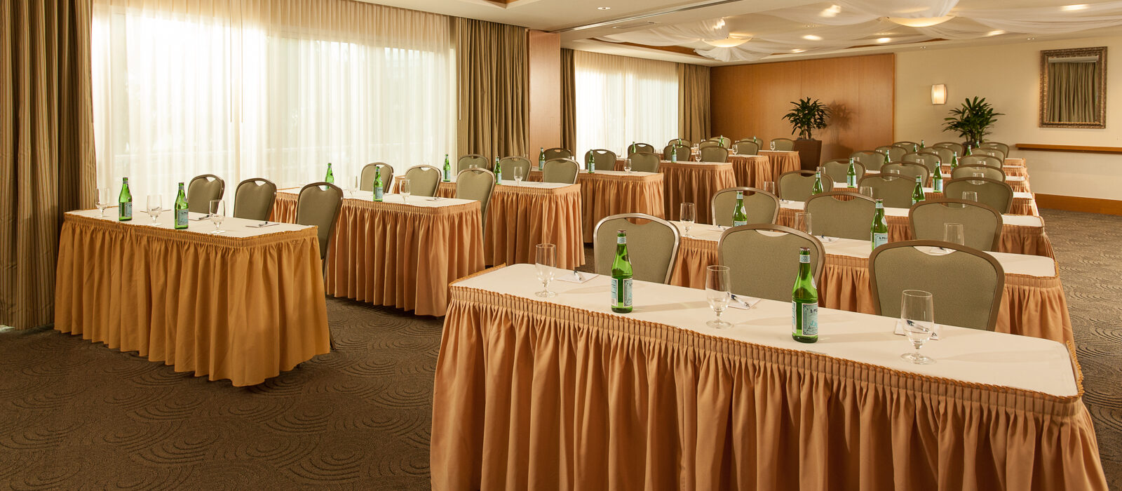 Salon meeting spaces at Edgewater Beach Hotel