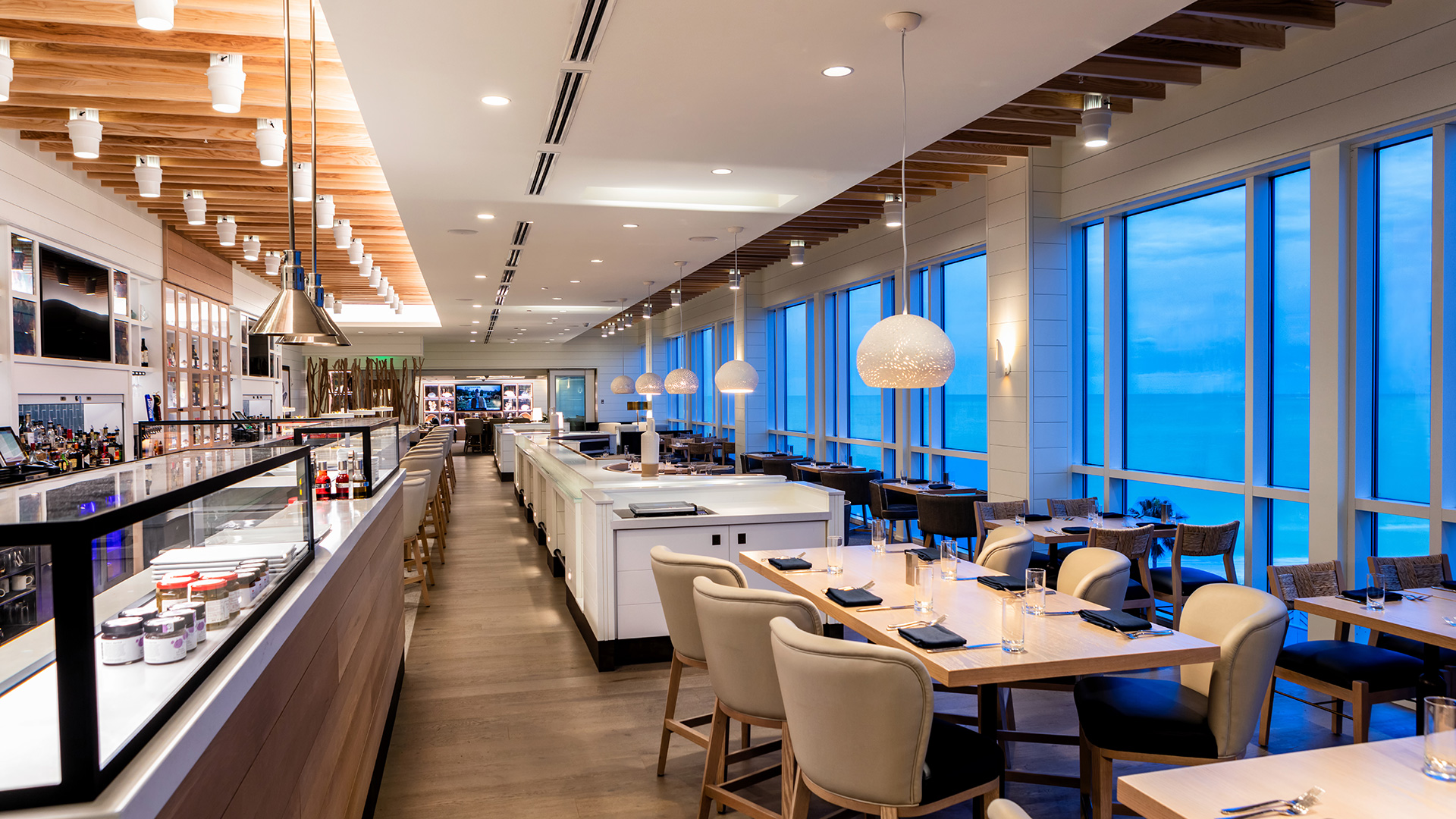 Drift Kitchen at Lido Beach Resort.