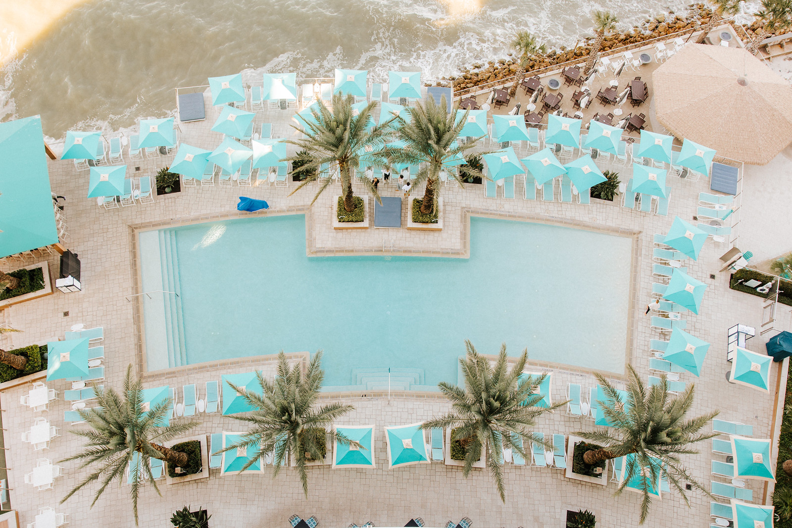 Birds Eye view of outdoor pool