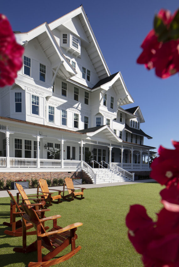 exterior view of the belleview inn and lawn